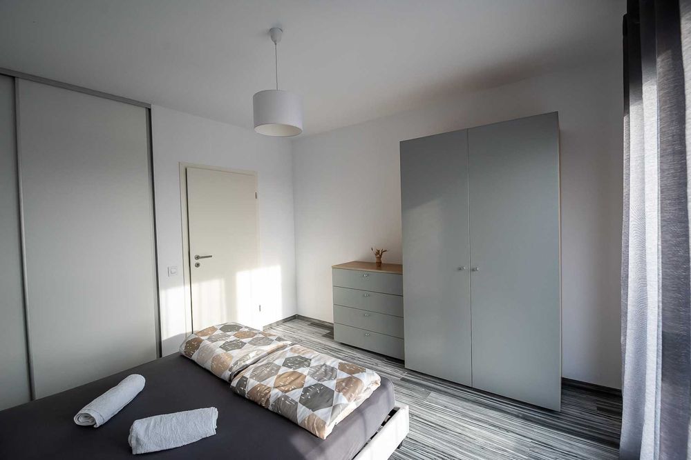 apartament de inchiriat