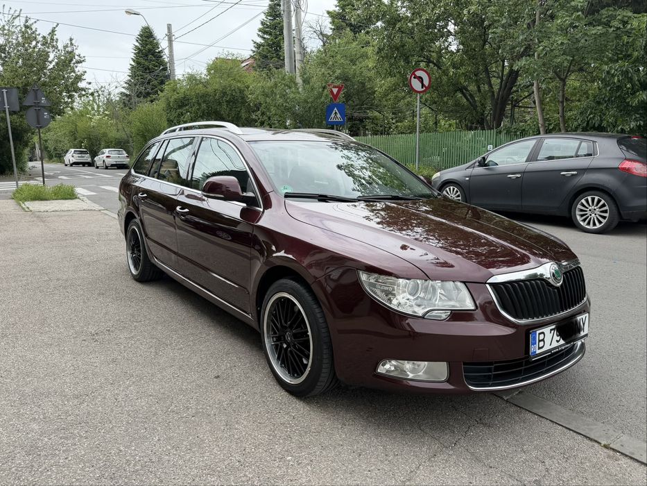 Skoda Superb Combi 1.4 TSI 125 CP 2010 EURO 5 Limuzină de familie