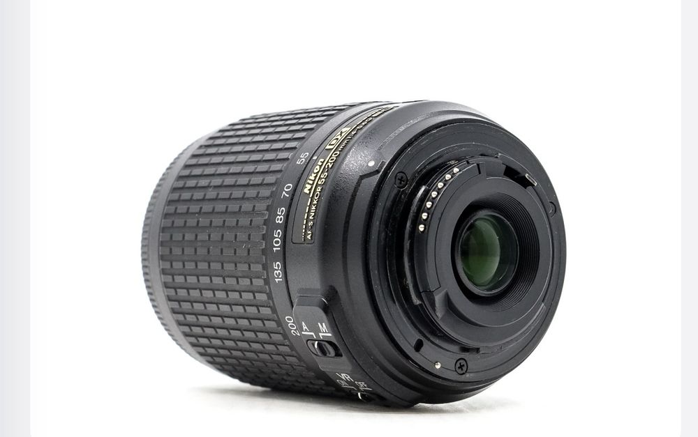 Nikon  55-200mm f/4-5.6G IF-ED VR