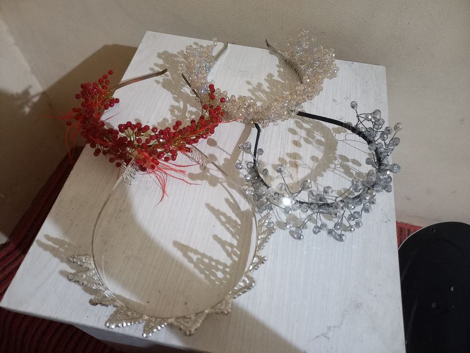 Holati huddi shunday hammasi 70 dan yasalgan yangi turibdi