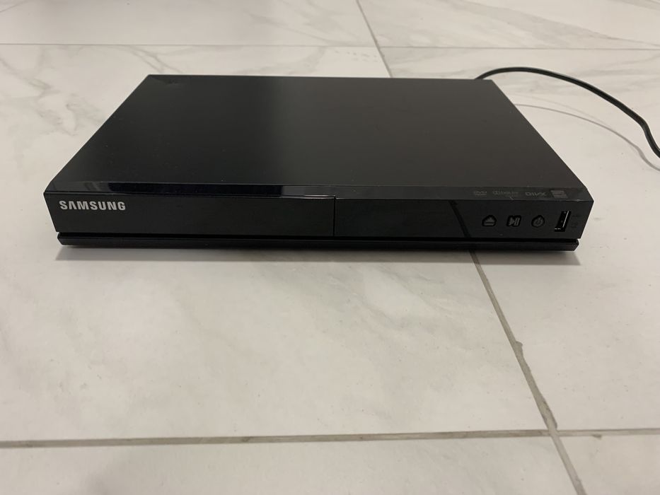 DVD плейер Samsung