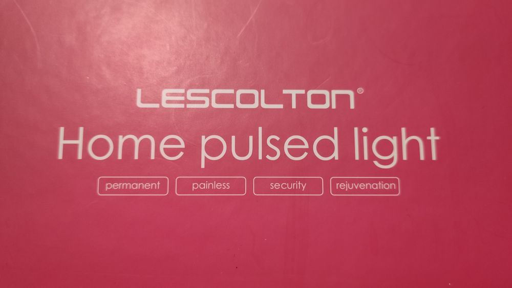 IPL Фотоeпилатор с подарък масажор за лице