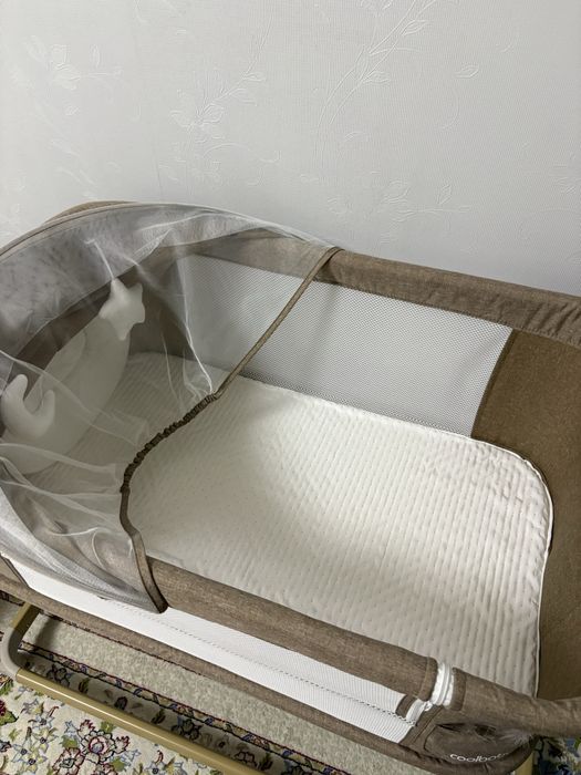 Продаю манеж не использовался