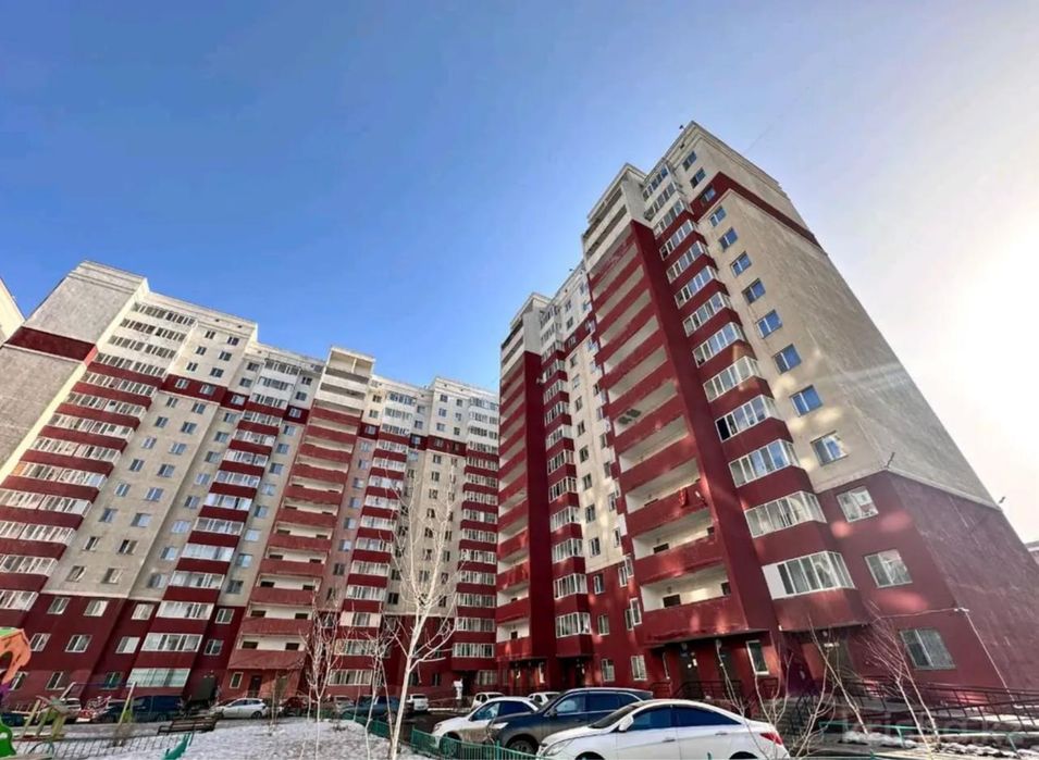 Продам трехкомнатную квартиру
