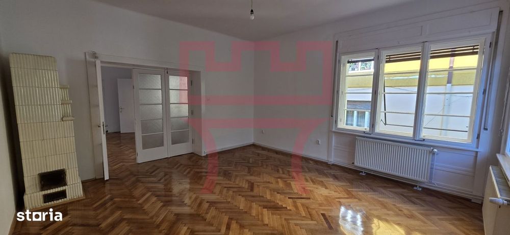 Apartament nemobilat sau birou in casa 160mp zona Emil Isac