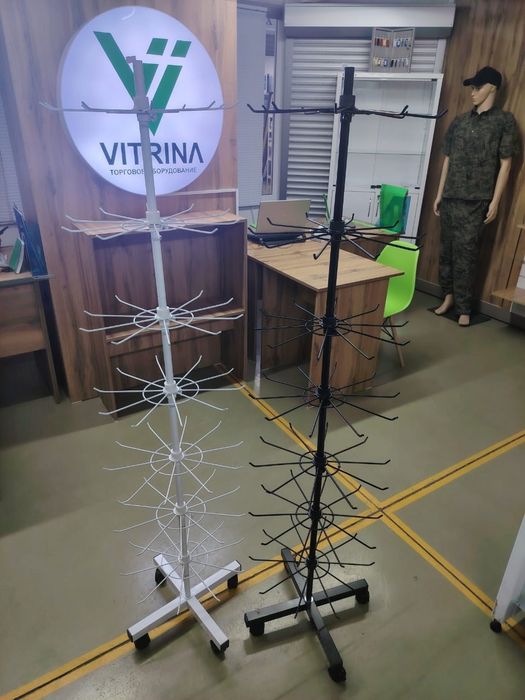 Новое торговое оборудование,экономпанели,полки,стеллажи,вешала,витрины