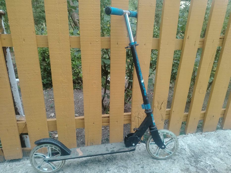 2 biciclete si o trotineta