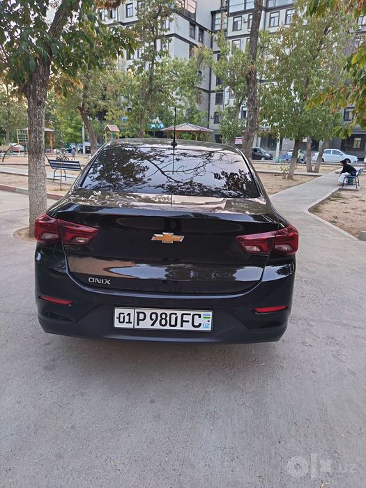 Продам автомобиль Onix LS