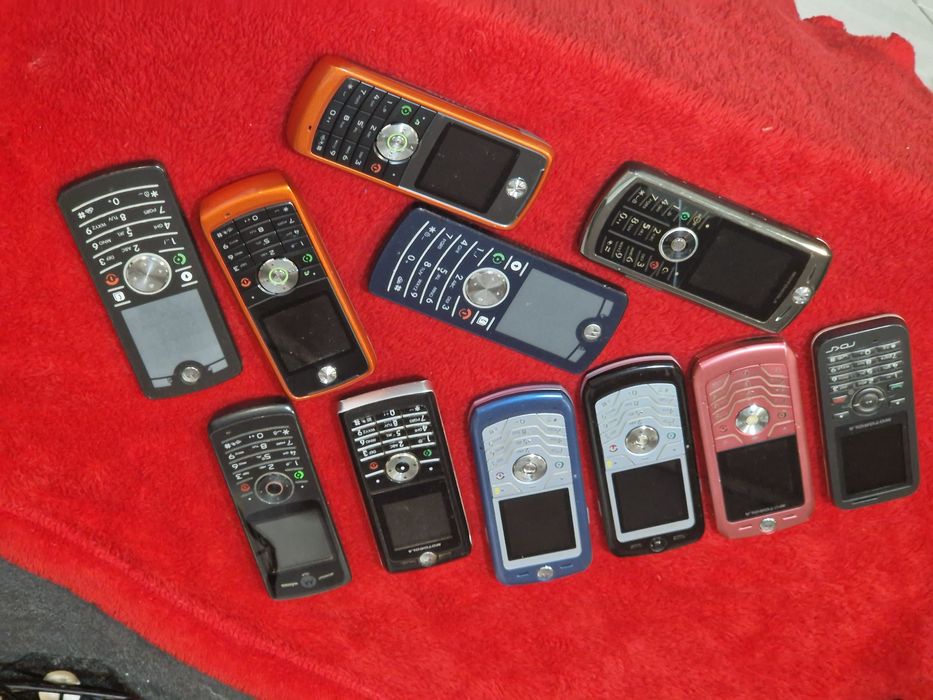 Telefon Motorola fără încărcător