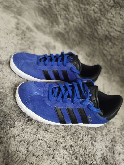 Adidas gazelle albastrii