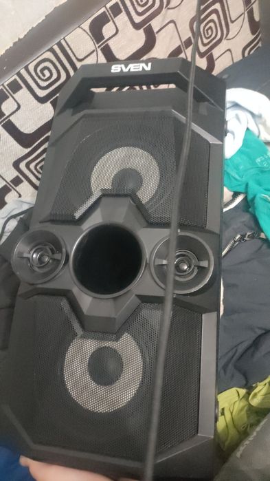 Продам Свен ps 650 цена 10000