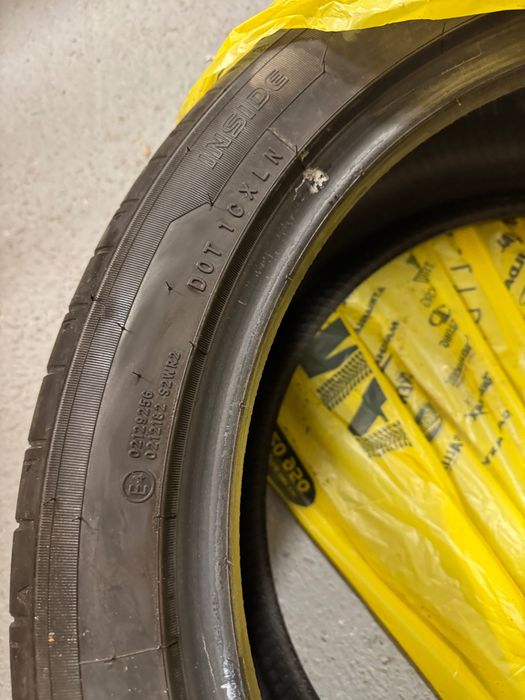 Летни гуми TOYO PROXES SPORT 2 -  245/45/19  102Y (цената е за 4 бр.)