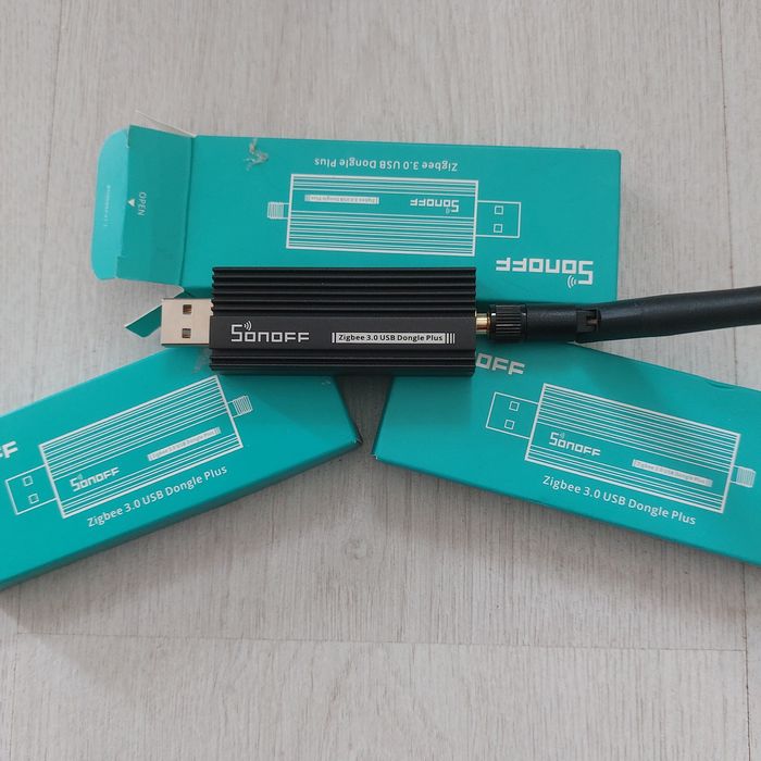 SONOFF Zigbee 3.0 USB Dongle Plus – Универсален Координатор (ZBDongle-
