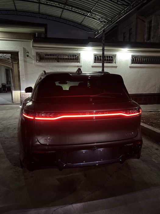 Voyah free Apollo tech 2025 model