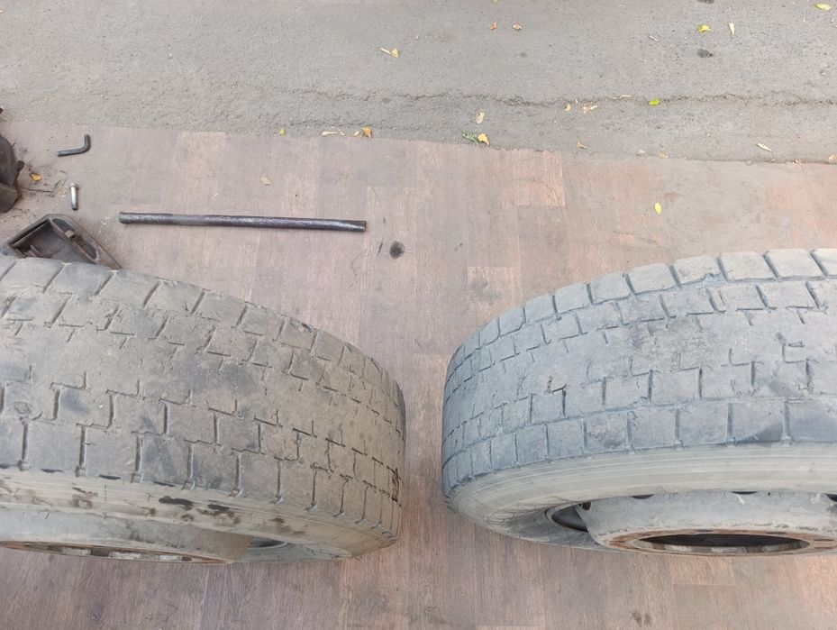 Продам резину на тягачь