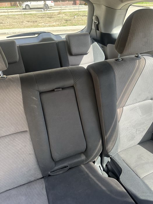 Продам тайота истима