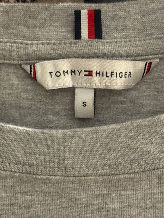 Оригинална блуза Tommy Hilfiger | Размер S | Отлично състояние