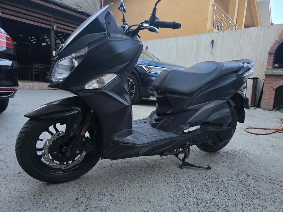 Scuter 125  SYM Jet 14