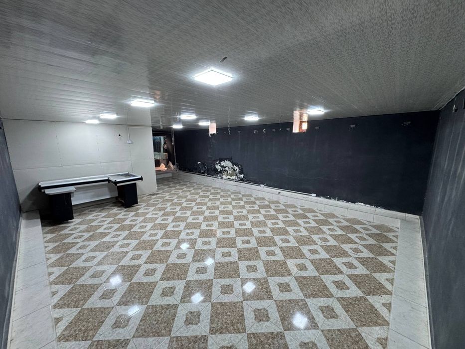 Шайх бозорча томонда жойлашган подвал ижарага берилади