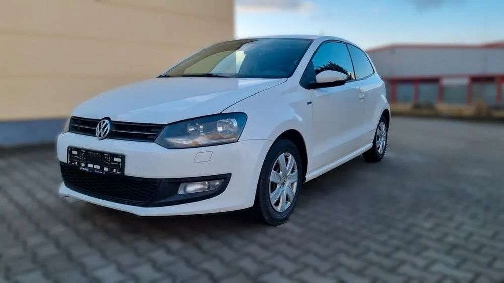 Dezmembrari / Dezmembrez VOLKSWAGEN POLO 6R