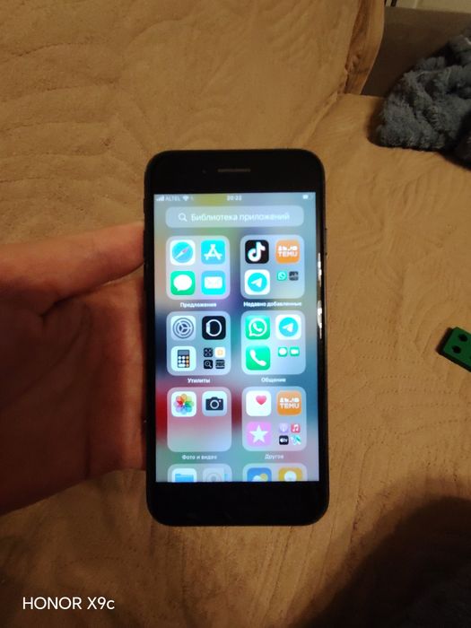 Продам IPhone 7, 32 Гб