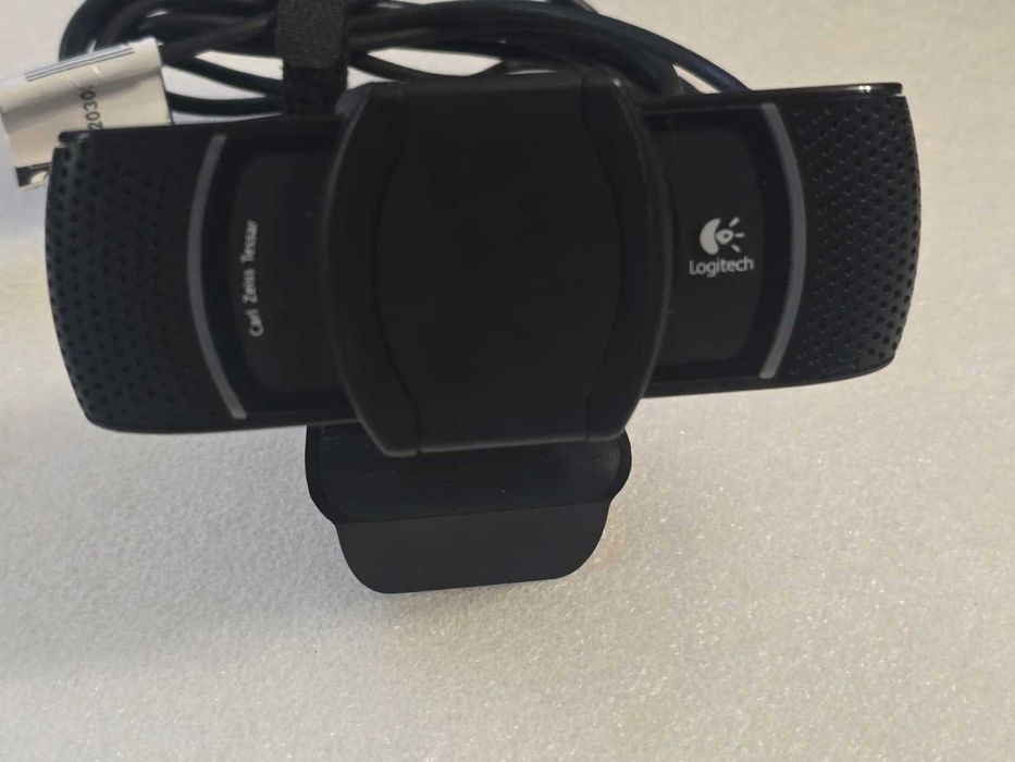 Webcam Logitech B910 HD 720p Carl Zeiss, 1280 x 720 pixeli, 5 Mpx V-U0021