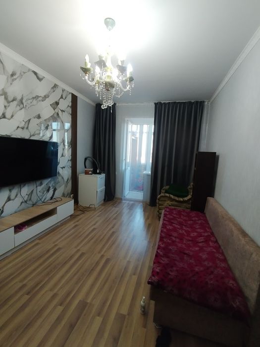 На подселение парня