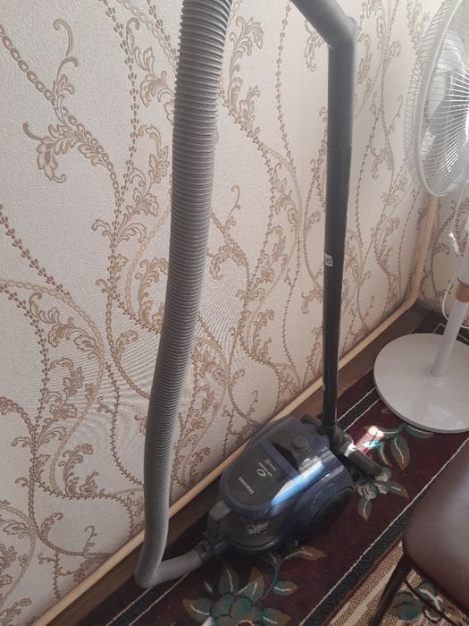 Plesos samsung sotiladi