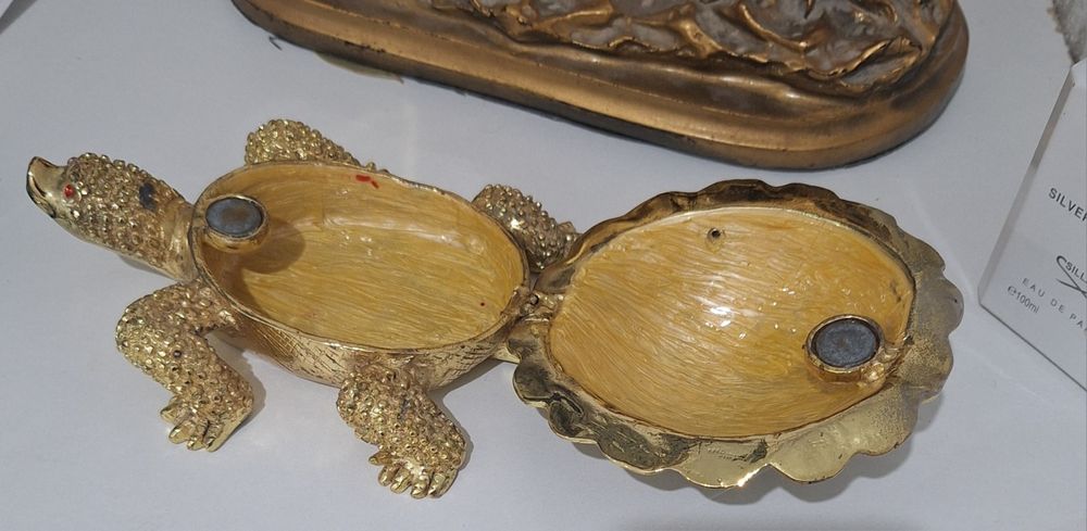 Сувенир лер сатылады