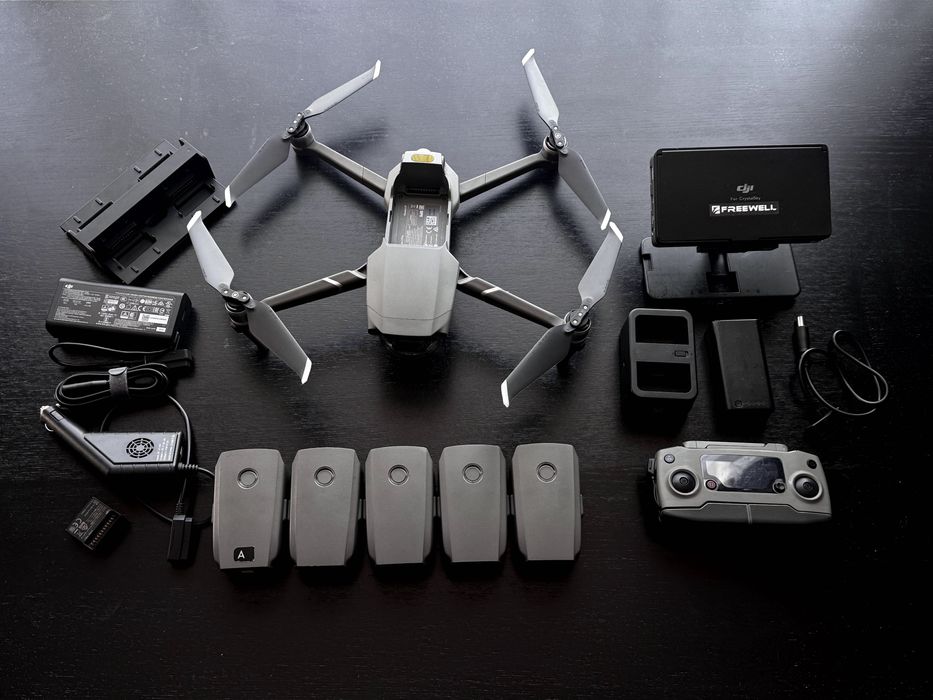 Дрон DJI Mavic 2 Pro с 5 батерии + Crystal Sky екран