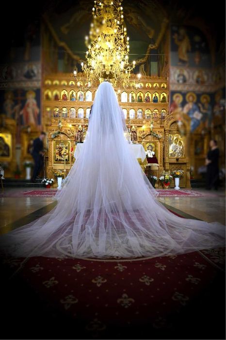 Rochie de mireasa tafta