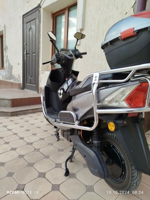 Электро скутор продаю