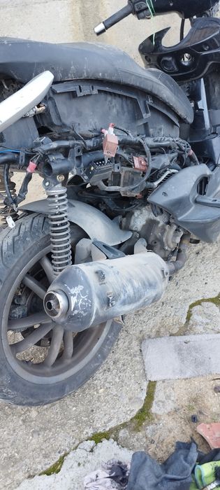 Piaggio beverly 250 на части
