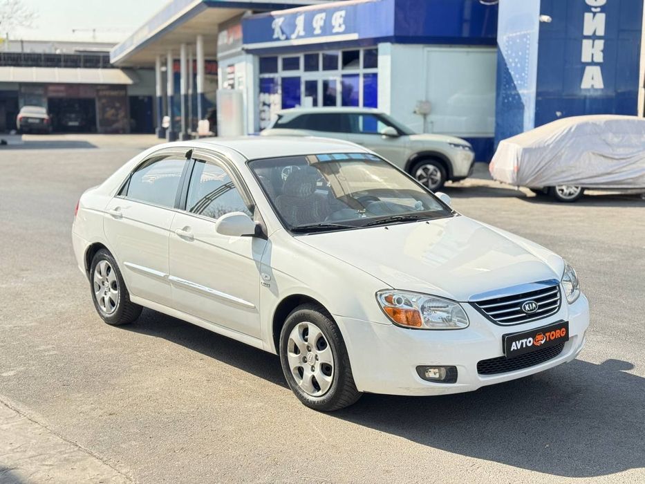 Киа Cerato в хорошем состоянии