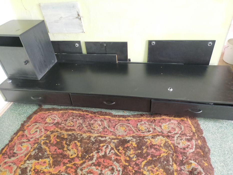 Продаю подставку и тумбочка