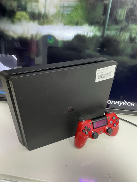 Sony PlayStation 4 Slim, прошитая, с играми