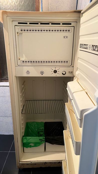 Продам холодильник рабочий