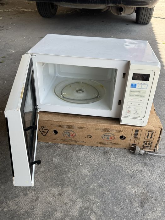 Продам микроволновку