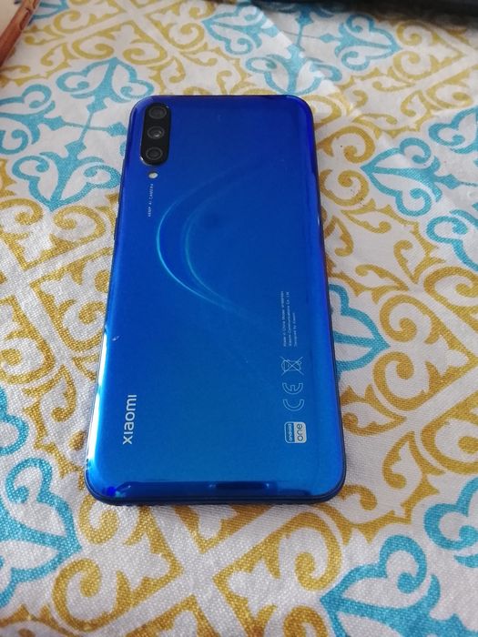 Продам Xiaomi Mi A3