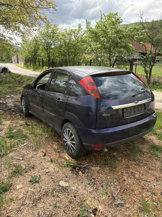 Vamd ford focus 1.8 TDDI pentru piese s au pentru câmp