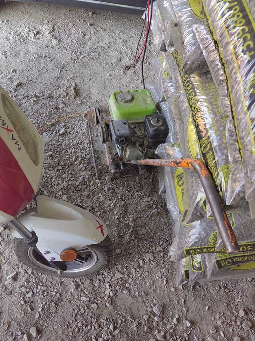 Продавам Трамбовка 50кг