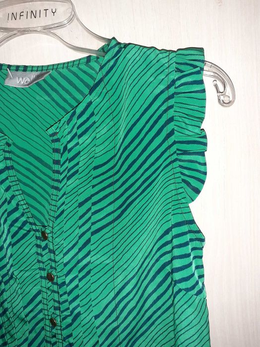 Bluza foarte frumoasa si moderna