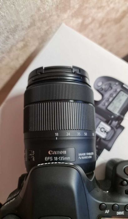 Canon EOS 80D Kit 18-135mm