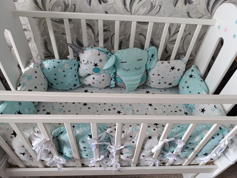 Продам детскую кроватку