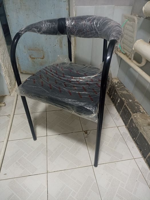 Офис, компьютер клублар, учебни центрлар ушин стулчиклер