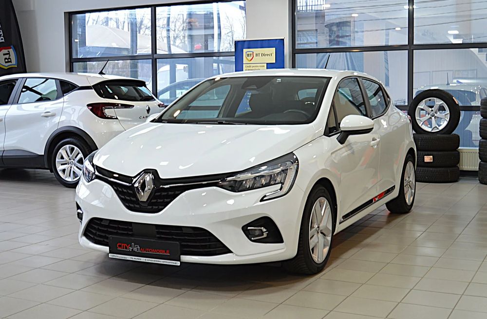 Renault Clio RAR EFECTUAT 1.6 E-TECH Hybrid 140C.P. Automatic