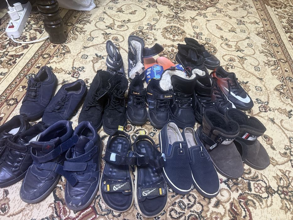 Продается детская обувь на мальчика