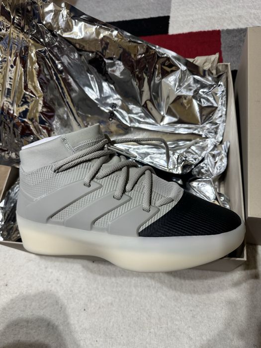 Pantofi sport Adidas x Fear of God-basketball/streetwear