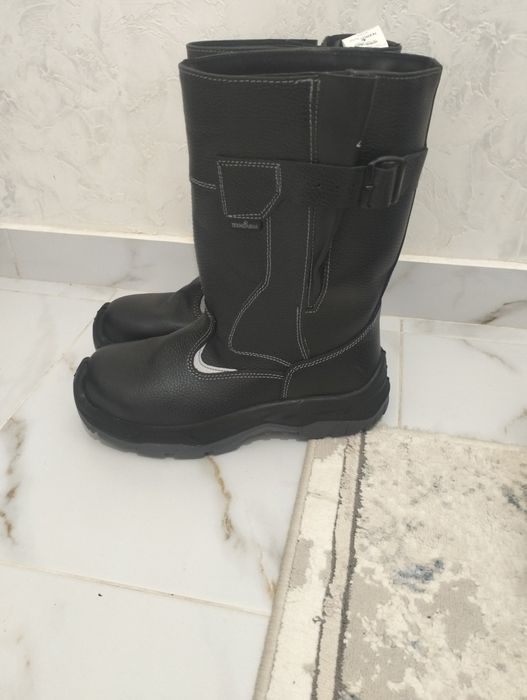 Қыстық аяқкиім.Зимние обувь