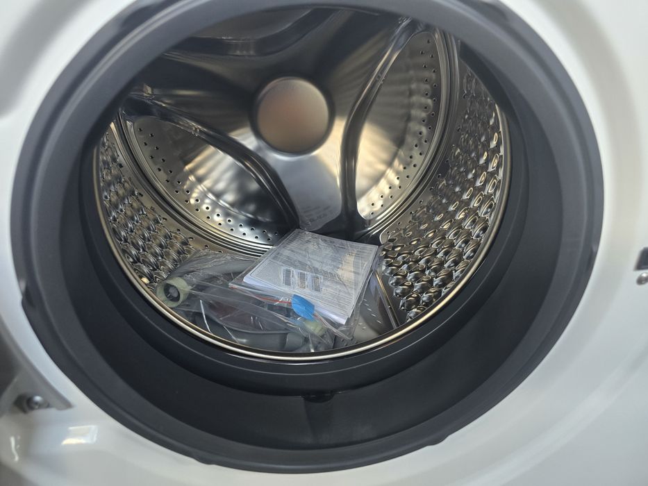 Нова инверторна пералня със сушилня Muhler,клас А,10/7kg